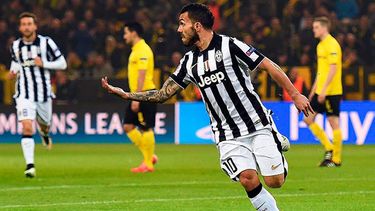 Carlos Tévez anotó uno de los dos goles de la Juventus (EFE)