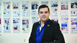 Juan David Vélez, representante de los colombianos en el exterior.