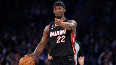 Jimmy Butler, del Heat de Miami, durante la primera mitad del Juego 5 de la semifinal de la Conferencia Este de la NBA contra los Knicks de Nueva York, el miércoles 10 de mayo de 2023 en Nueva York.