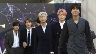 De “Map of the Soul: 7” se comercializaron anticipadamente 4,02 millones de copias, y teniendo en cuenta estos números muchos creen que podría acabar siendo el álbum más vendido de 2020.