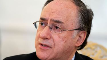 Fernando Arias, director general de la Organización para la Prohibición de las Armas Químicas interviene en conversaciones en Moscú, Rusia.