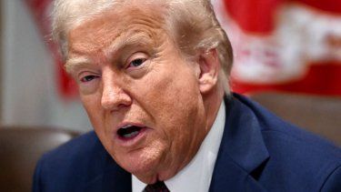 El presidente Donald Trump, en reunión de gabinete.