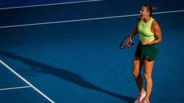 Aryna Sabalenka de Bielorrusia reacciona durante la final individual femenina contra Marta Kostyuk de Ucrania en el torneo internacional de tenis de Brisbane en Brisbane el 11 de enero de 2026.&nbsp;