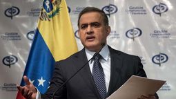 Saab señaló que la funcionaria ha debido consignar esas pruebas ante la Justicia venezolana.