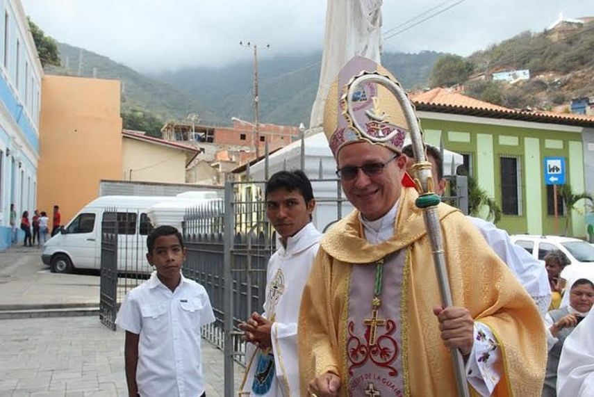 El nuevo arzobispo de Caracas nació el 23 de octubre de 1962 en San Antonio de los Altos, un pequeño pueblo de gente cordial situado a pocos kilómetros de la ciudad de Caracas