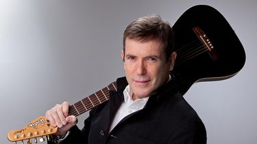 Toda la crema y nata artística se ha venido para acá”, aseguró Carlos Mata. (FACEBOOK)
