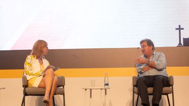 Nuria Vilanova, presidente del Ceapi junto a Jaime Gilinski, reconocido empresario colombiano.
