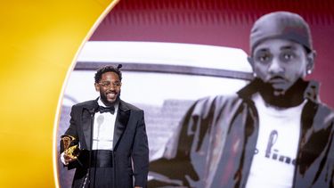 Por segundo año consecutivo, Kendrick Lamar arrasó en los Premios Grammy al llevarse cinco galardones.&nbsp;