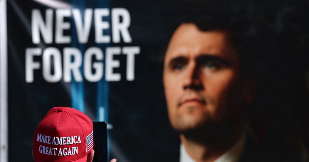 Hungría pide a la Unión Europea seguir ejemplo de Trump y designar a Antifa como “grupo terrorista”