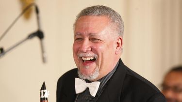 El jazzista Paquito DRivera en un taller para estudiantes ofrecido por la primera dama Michelle Obama, fuera de la foto, en la Sala Este de la Casa Blanca en Washington, el 15 de junio de 2009. DRivera recibirá el Premio del Consejo Directivo de la Academia Latina de la Grabación en la semana del Latin Granmy 2022.&nbsp;
