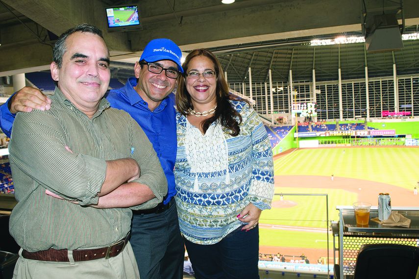 Jesús Hernández, Osmín Martínez e Iliana Lavastida. (FOTOGRAFÍA JJ BLANCO H)