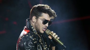 En dicha gala, el cantante convirtió el clásico discotequero Believe en una emocionante y delicada balada, perfecta para su chorro vocal.