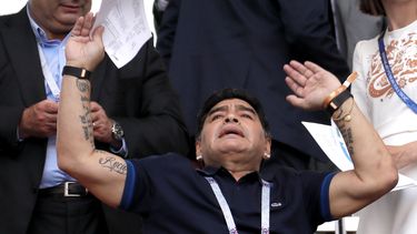 Sin embargo, aplaudió a una Colombia que muere de pie pese a no haber contado con el volante del Bayern Múnich James Rodríguez, y a pesar de la injusticia que, a su juicio, representó el penal en contra.