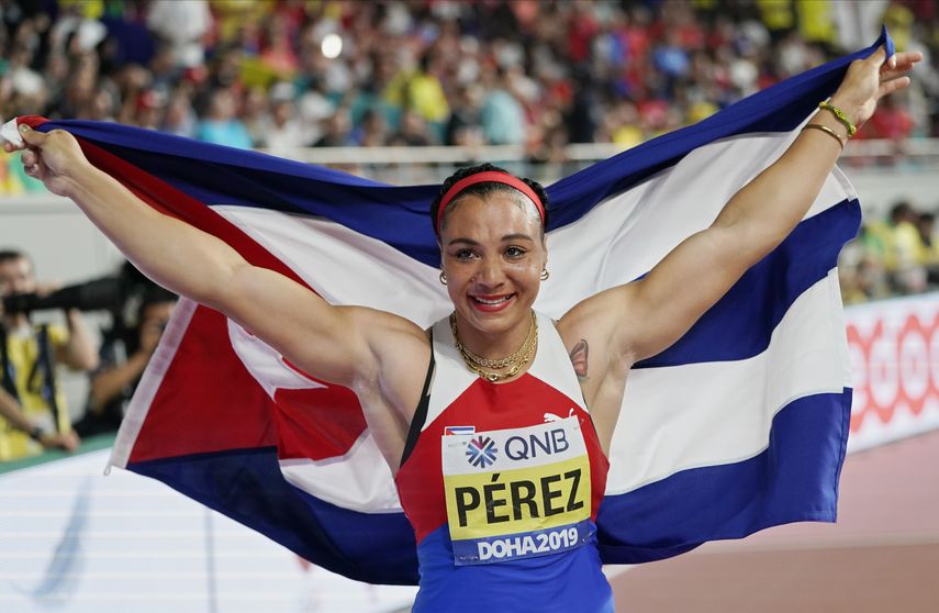 Con la victoria de Pérez, Cuba regresó al máximo lugar del podio en lanzamiento de disco femenino. Denia Caballero fue campeona mundial hasta que Perkovic la destronó en 2017, cuando se quedó con la plata.