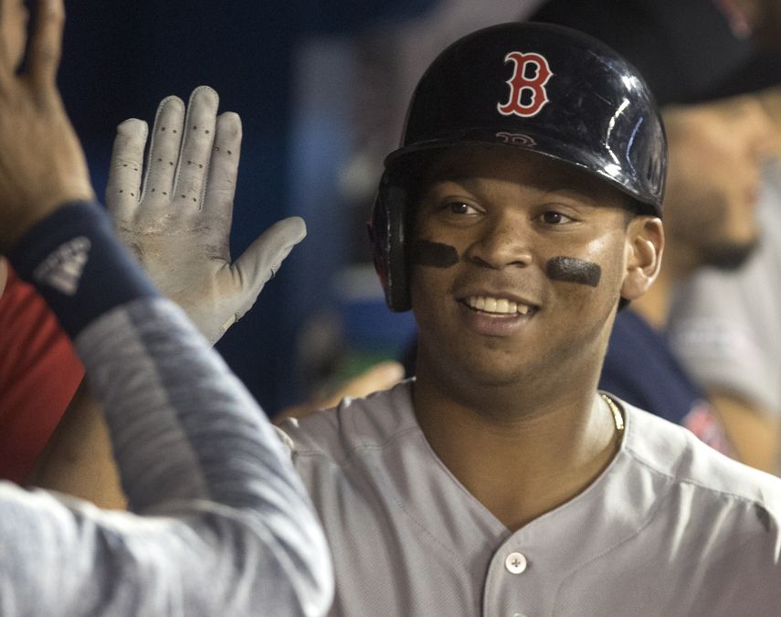 Devers, de 22 años, es el primer jugador de los Medias Rojas que se lleva el Jugador de la Semana desde que J.D. Martínez lo hiciera el año pasado.