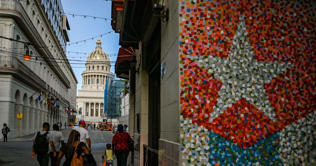 Del hambre en Cuba a la prostitución en Surinam, mujeres adoptan la calle para sobrevivir