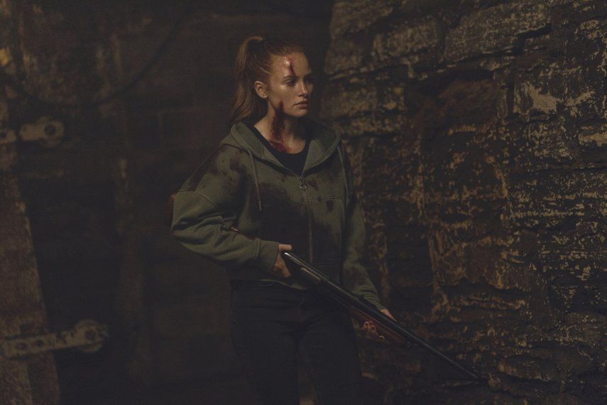 Madelaine Petsch se enfrenta a su peor pesadilla en The Strangers: Chapter 3.