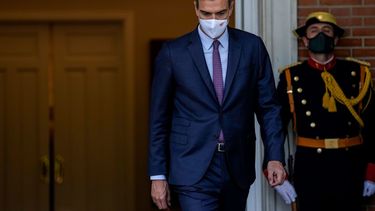 El presidente del gobierno español Pedro Sánchez en el Palacio de la Moncloa en Madrid.&nbsp;