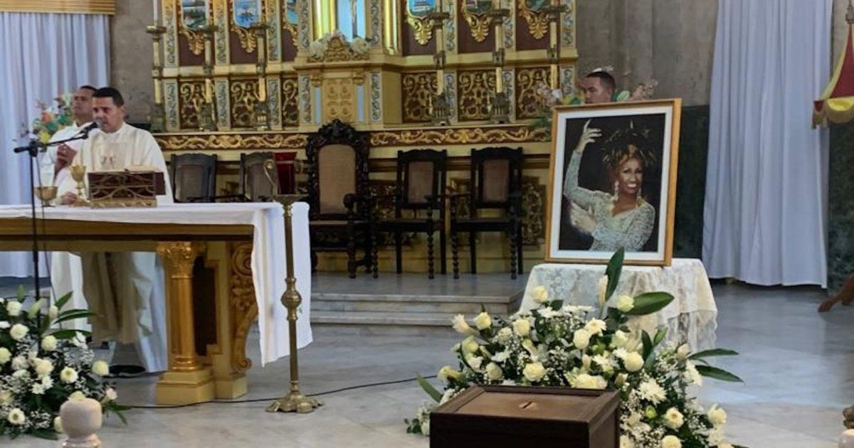 Y Celia Cruz regresa a Cuba en su centenario, a pesar de la censura del régimen