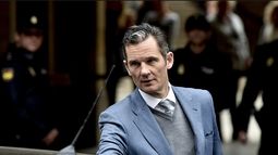 Iñaki Urdangarin a su salida de la Audiencia de Palma en una imagen de febrero de 2017.