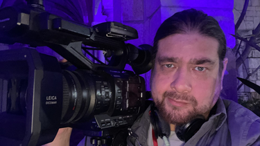 El reportero y paparazzi Hugo Tobi.&nbsp;