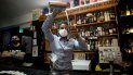 Con máscaras para protegerse del nuevo coronavirus, el bartender Dagoberto Jesús Morejón prepara un cóctel con plantas endémicas de Cuba, mientras su socio Manuel Alejandro Valdés lo respalda en La Habana, Cuba, el martes 13 de octubre de 2020. Con máscaras para protegerse del nuevo coronavirus, el bartender Dagoberto Jesús Morejón prepara un cóctel con plantas endémicas de Cuba, mientras su socio Manuel Alejandro Valdés lo respalda en La Habana, Cuba, el martes 13 de octubre de 2020.