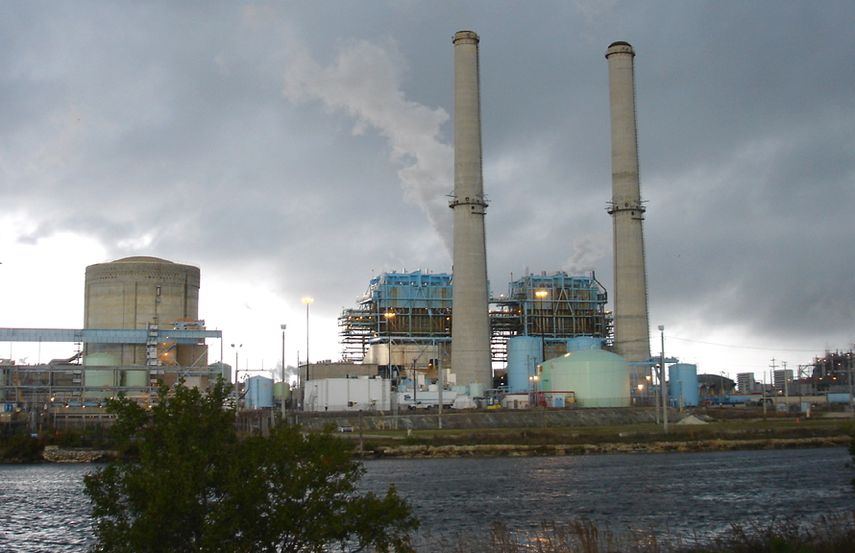 La planta nuclear Turkey Point está situada a sólo 25 millas al sur del centro de Miami. (ARCHIVO)