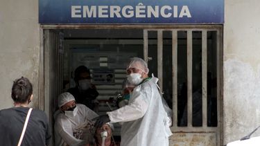 También se registraron 71.704 nuevos casos en 24 horas, el segundo peor número desde el primer caso de COVID-19 en febrero de 2020