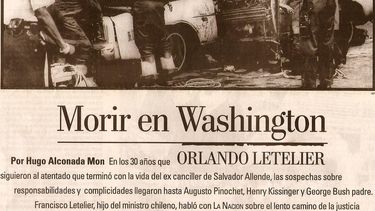 El vehículo azul celeste en el que viajaba el excanciller chileno Orlando Letelier explotó poco después de las 9:30 de la mañana en Sheridan Circle
