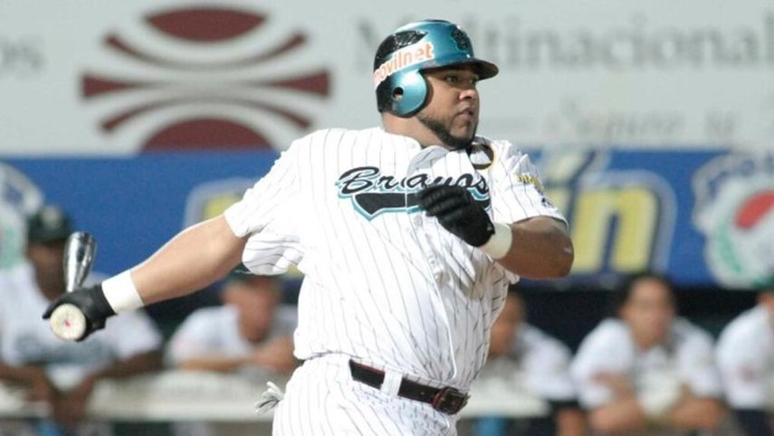 Luis Jiménez impulsó tres carreras por Venezuela. (ARCHIVO)