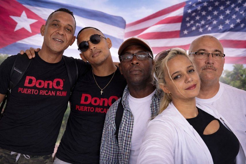 Voces recogidas por DIARIO LAS AMÉRICAS muestran temor y expectativa ante un posible cambio.