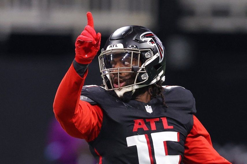 El jugador Matt Judon, en ese entonces de los Falcons de Atlanta, durante un partido ante los Cowboys de Dallas, el 3 de noviembre de 2024.