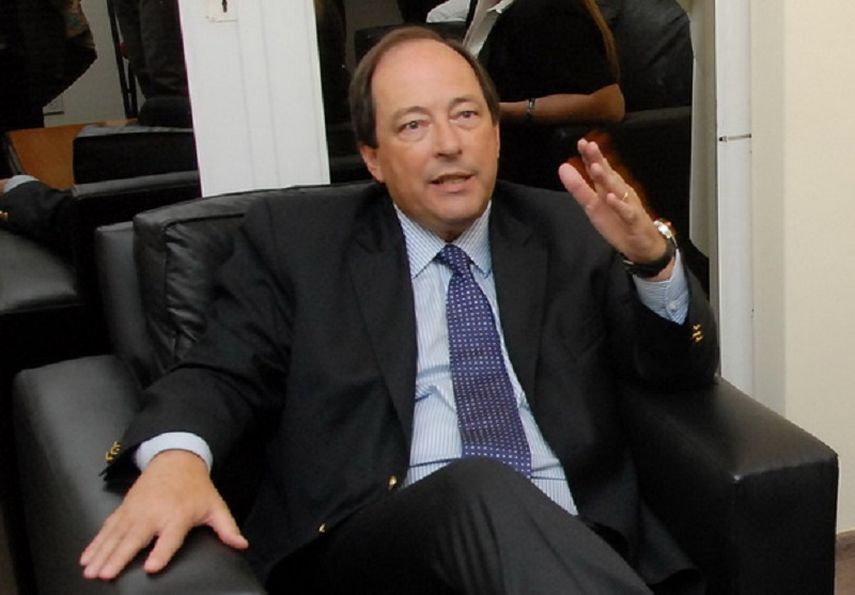 Ernesto Sanz, precandidato presidencial del Frente Amplio UNEN, es uno de los líderes de oposición que apoya esta iniciativa. (Cortesía)