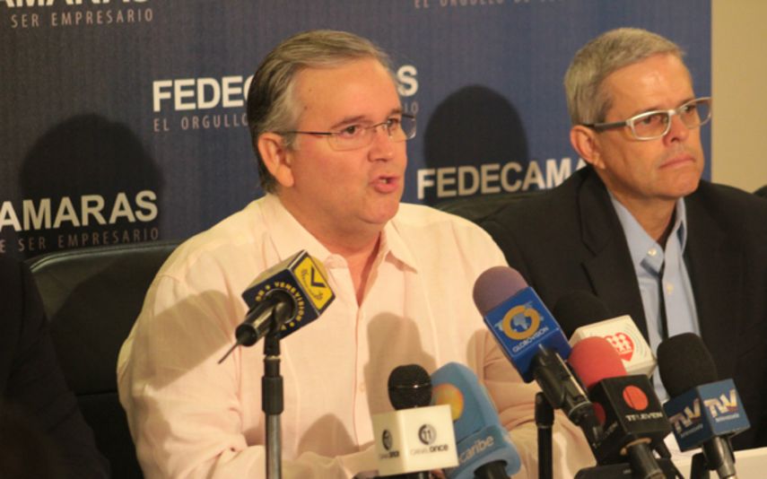 El gremio empresarial (...) apuesta por un diálogo con resultados  concretos, que le devuelva al país su capacidad productiva y la  estabilidad política, social y económica que tanto demandan los  venezolanos, dice un comunicado de Fedecámaras.