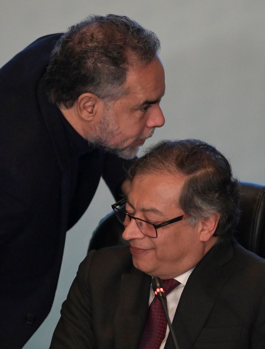 El presidente de Colombia, Gustavo Petro con el exembajador Armando Benedetti.