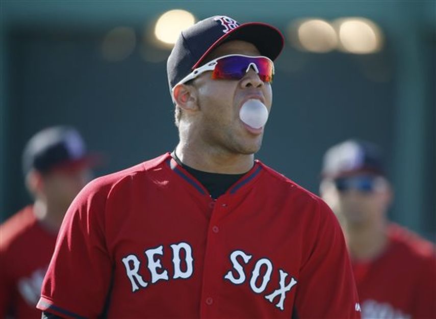 Moncada ya se puso el uniforme de los Medias Rojas. (AP)