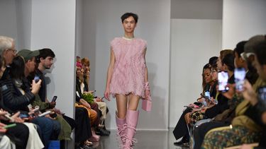 Piezas de la colección que el diseñador español Palomo Spain mostró en la pasarela de la Semana de la Moda de Nueva York.&nbsp;