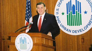 El cubanoamericano Mel Martínez. (CORTESÍA)