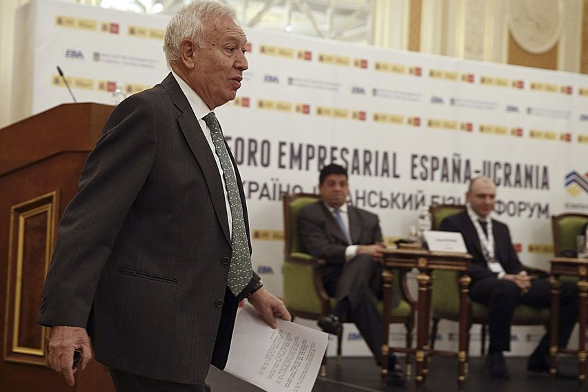  El ministro español de Exteriores, José Manuel García-Margallo, que se encuentra en Kiev en una visita de trabajo para apoyar a Ucrania en su conflicto con Rusia, tras su intervención en la inauguración de un Foro Empresarial en el que participan impo