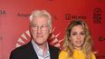 El actor Richard Gere y y la activista espa&ntilde;ola Alejandra Silva.
