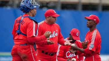A poco del inicio de la Serie Nacional, hay apatía entre los fanáticos, aunque hay optimismo ante la posibilidad de que los grandeligas puedan representar al país