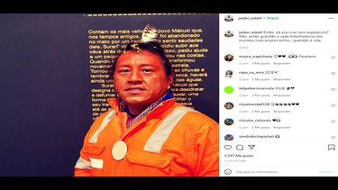 El artista plástico brasileño Jaider Esbell.