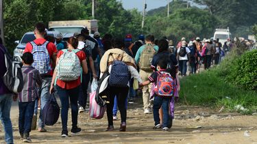 Caravana de hondureños parte hacia EEUU&nbsp;