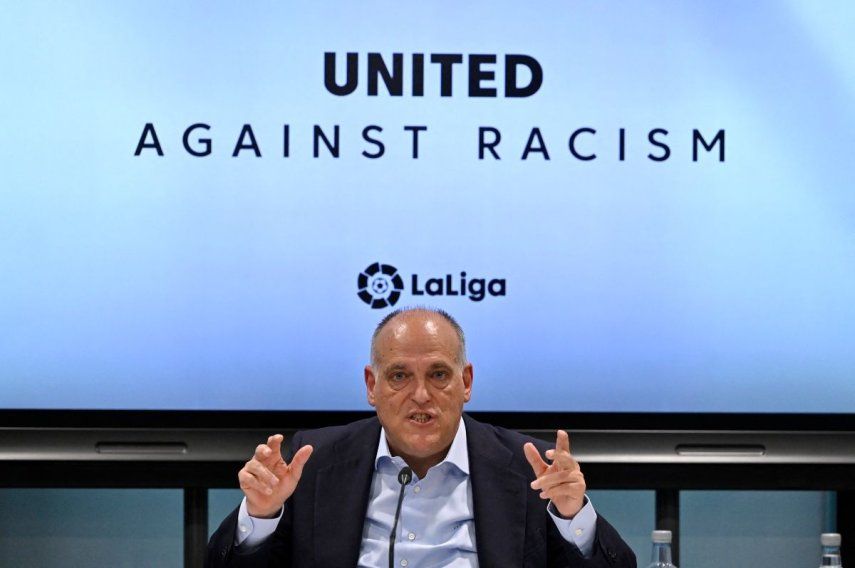El presidente de LaLiga, Javier Tebas, durante una conferencia de prensa en Madrid, el 25 de mayo de 2023.
