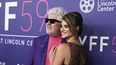 El director de cine Pedro Almodóvar y la actriz Penélope Cruz posan en el Festival de Cine de Nueva York.&nbsp;