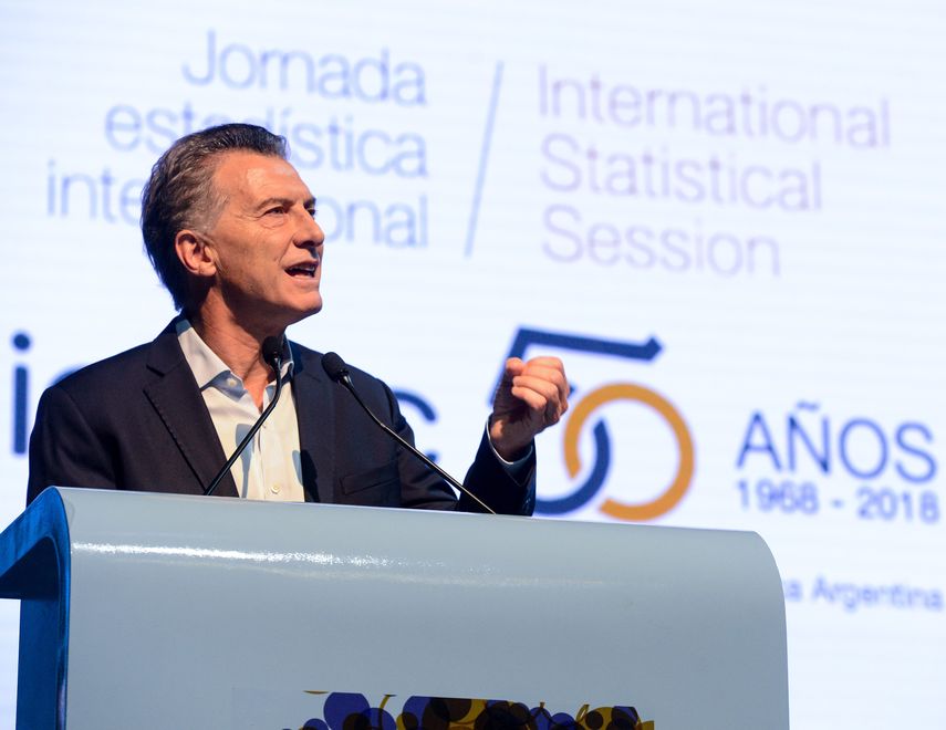 Macri valoró que se cerró diciembre completando 619.000 toneladas de pavimento puesto en Argentina, lo que supone vencer un récord de hace 20 años