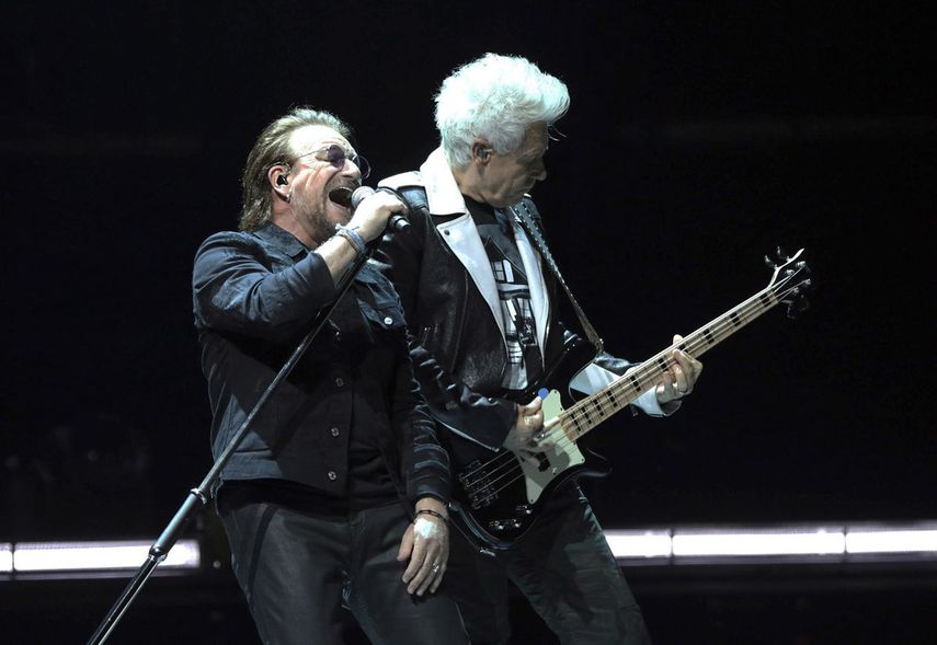 La canción laureada con un Grammy, que trata de suicidio, fue escrita por la banda luego que Hutchence, el cantante de INXS, fue hallado muerto en 1997.&nbsp;&nbsp;