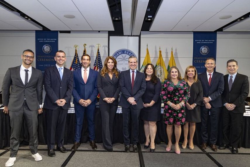 El alcalde Steven Meiner junto a los miembros de la Comisión de Miami Beach y la administración de la ciudad.&nbsp;