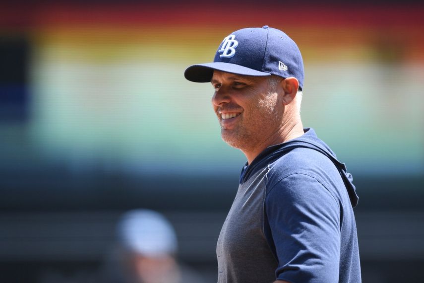 El mánager Kevin Cash se llevó el premio por año consecutivo en la MLB