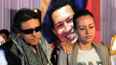 Jesús Santrich, rindió homenaje al expresidente de Venezuela, Hugo Chávez.&nbsp;